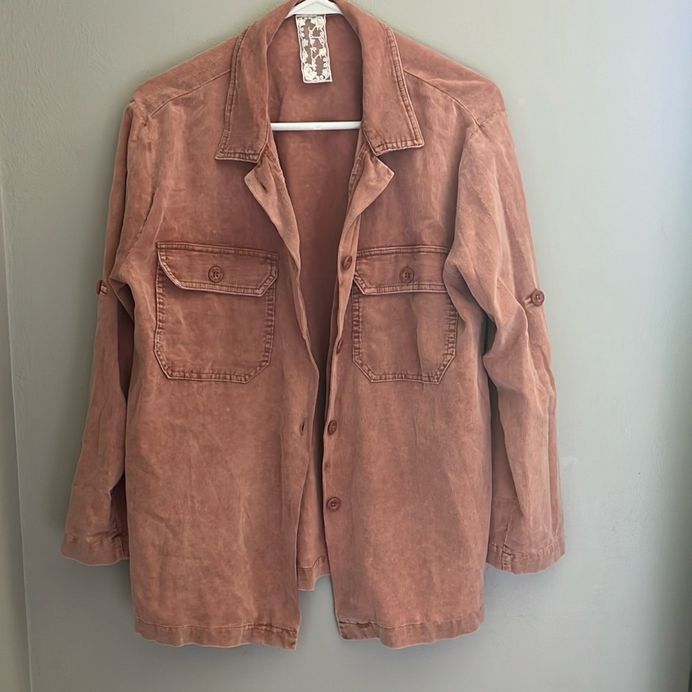 Sadie & Sage button up lightweight long sleeve